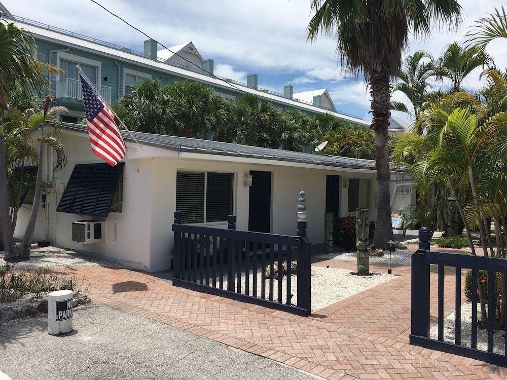 Bonita Beach Inn and Suites in Bonita Springs Best Rates & Deals on Orbitz