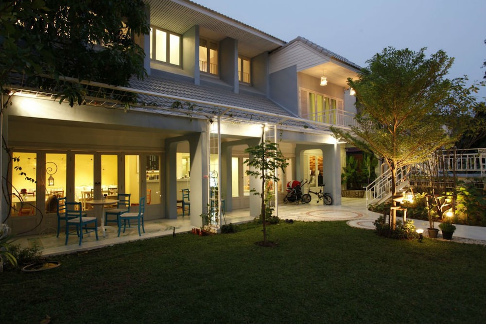 Saeng Panya Home Book Directions Navitime Transit - 