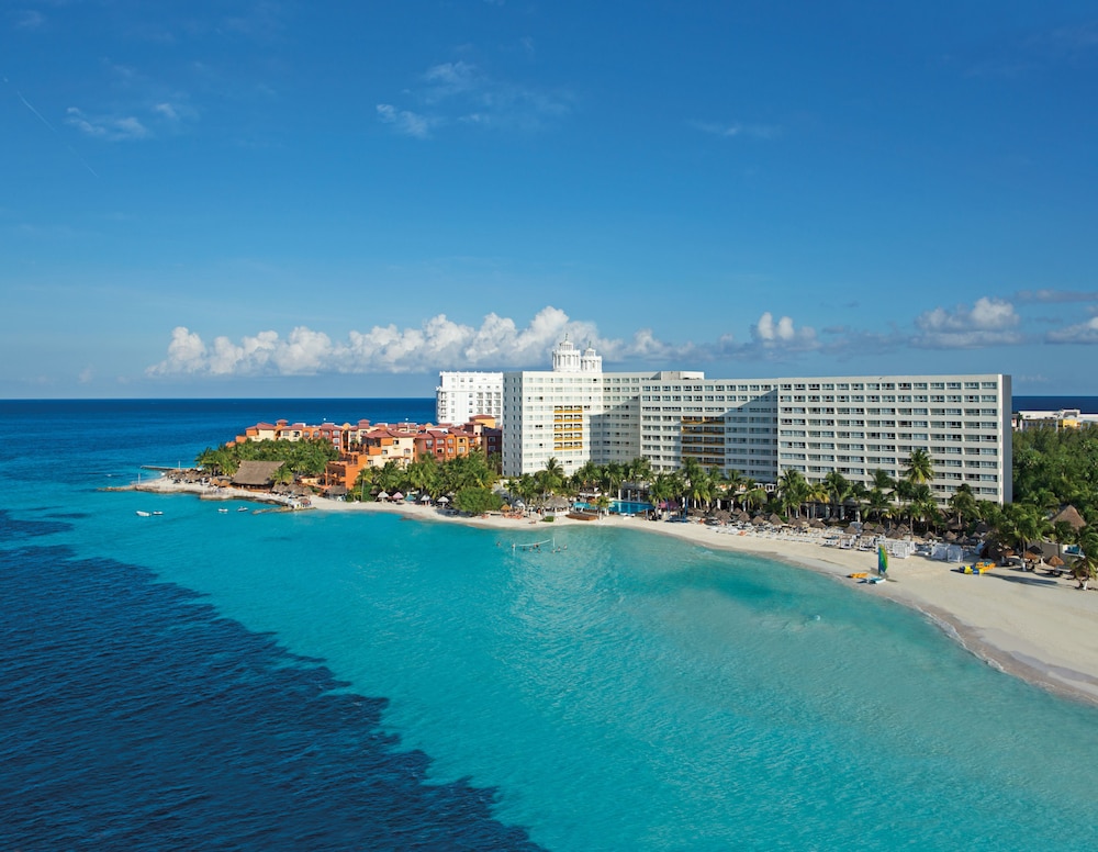Dreams Sands Cancun Resort & Spa - All Inclusive in Cancun | Expedia
