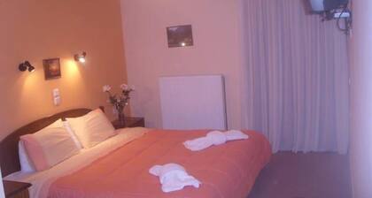 Themisto Hotel