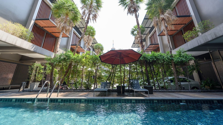 Siam Swana Hotel