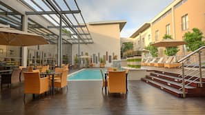 Piscina all'aperto