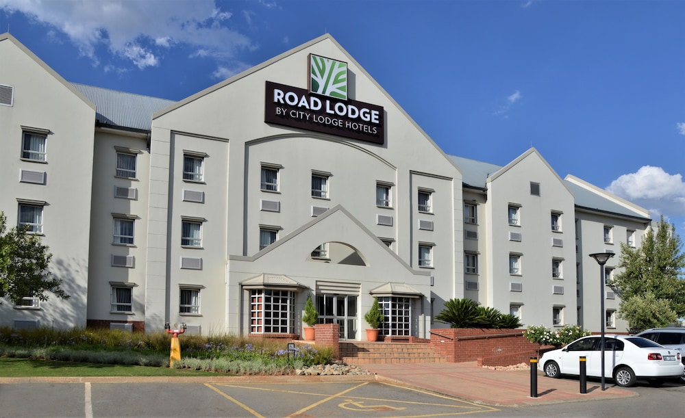 Road Lodge Potchefstroom, Potchefstroom 38 Room Prices & Reviews