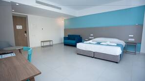 Free WiFi, linens, wheelchair access