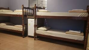 Frigobar, Wi-Fi de cortesia, roupa de cama