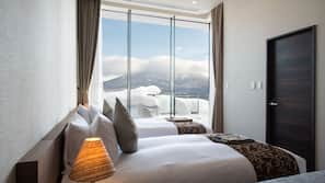 In-room safe, iron/ironing board, free WiFi, wheelchair access