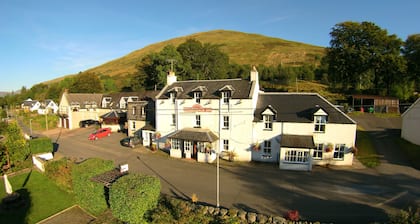 Cairndow Stagecoach Inn