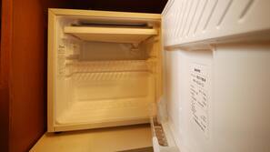 Mini-Refrigerator