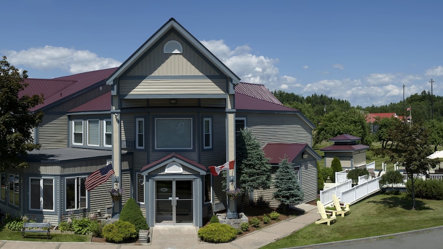 Granite Town Hotel