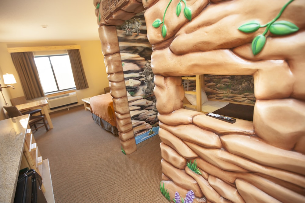 Great Wolf Lodge Boston / Fitchburg, MA in Fitchburg | Best Rates