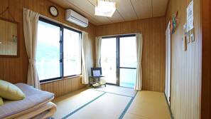 In-room safe, free WiFi