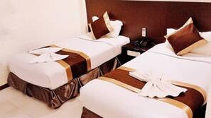 In-room safe, iron/ironing board, free WiFi