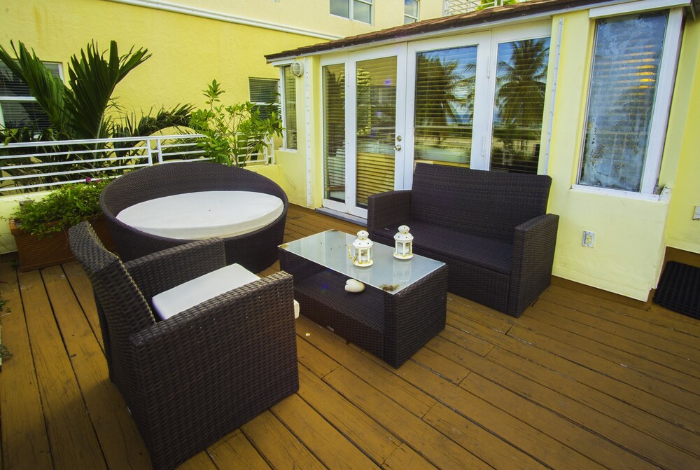The Villas At Cafe Milano By Yourent Vacations The Villas At Cafe Milano By Yourent Vacations