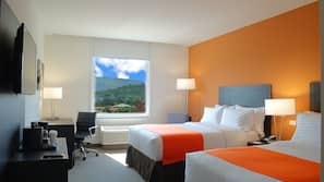 Premium bedding, in-room safe, desk, laptop workspace
