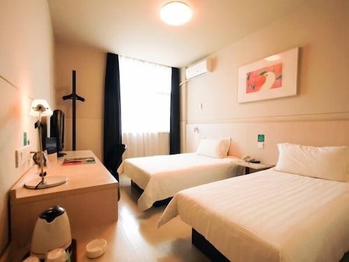 Jinjiang Inn Jingzhou Beijing Road Central Long Distance Bus - 