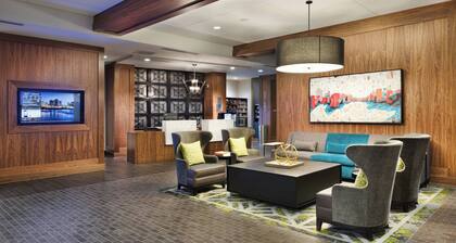 Courtyard by Marriott Richmond Downtown
