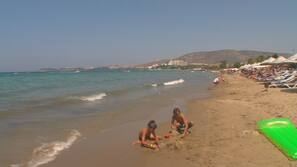 Private beach, free beach cabanas, sun-loungers, beach umbrellas