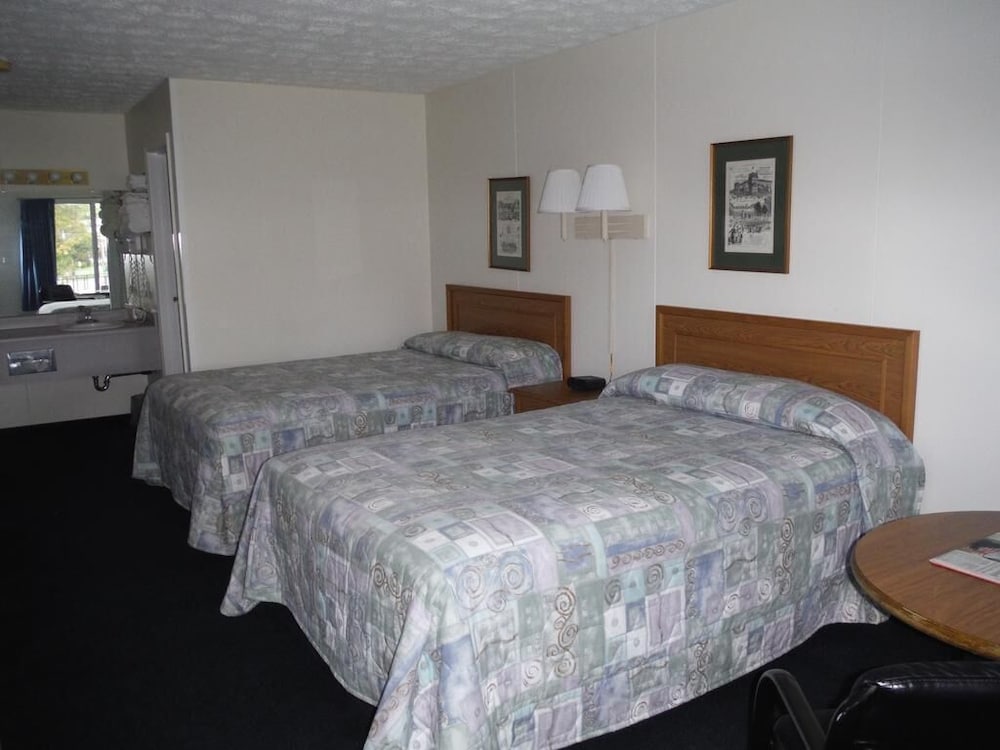 The Springs Motel in Saratoga Springs Best Rates & Deals on Orbitz