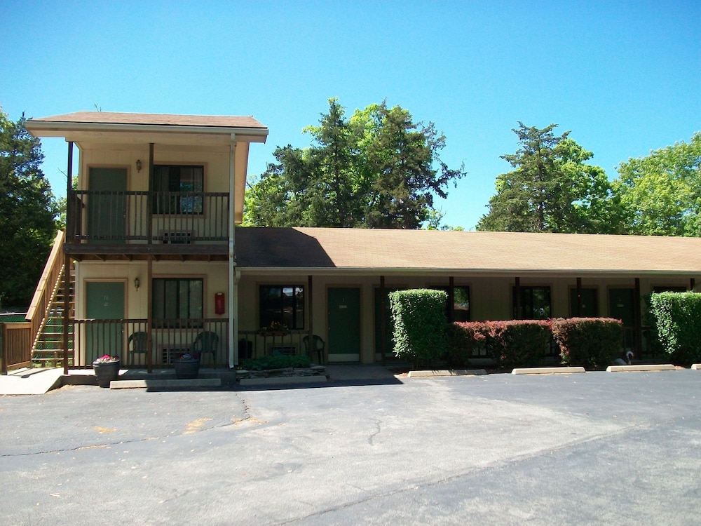 Shady Acre Inn and Suites, Branson West 84 Room Prices & Reviews