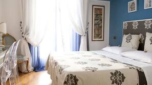 Matelas mémoire de forme, mini-bar avec articles gratuits