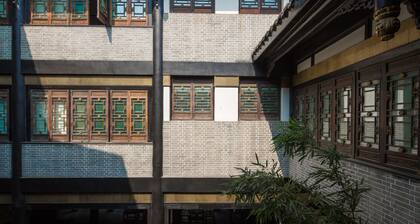 Chengdu Buddhazen Hotel