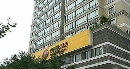 Chengdu Caesarean Hotel