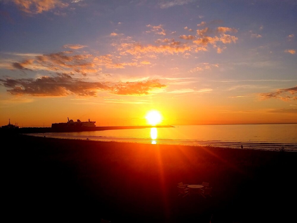 Hôtel Motel Belle Plage In Matane Canada Expedia