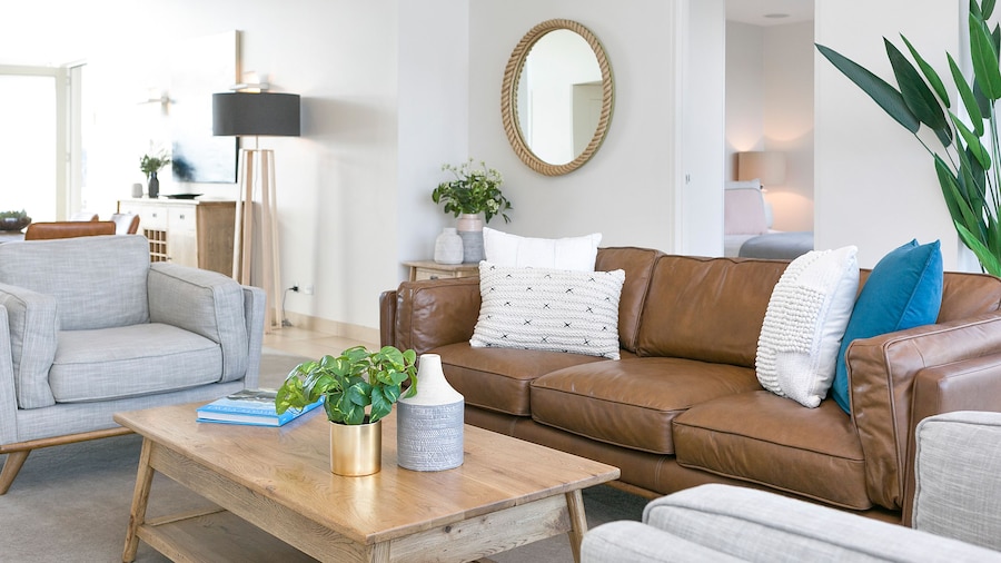 Sullivans Cove Apartments
