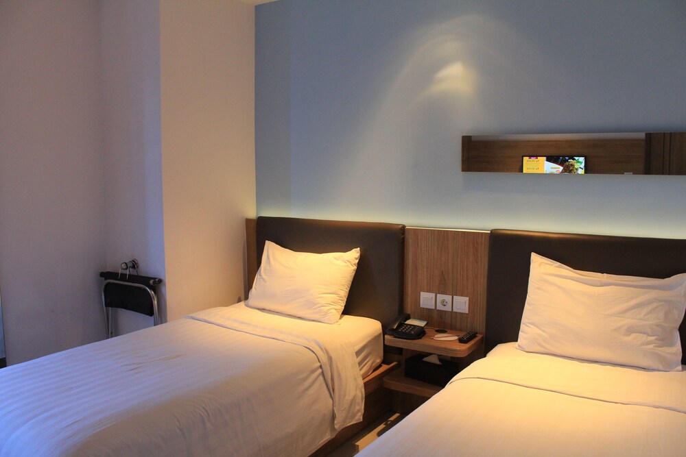 Zoom Hotels - Reviews, Photos & Rates - ebookers.com