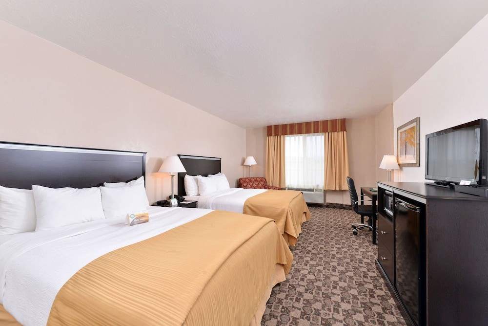 Quality Inn Vernal near Dinosaur National Monument