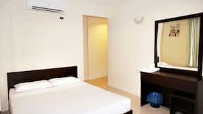 Desk, iron/ironing board, rollaway beds, free WiFi