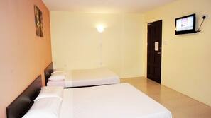 Desk, iron/ironing board, rollaway beds, free WiFi