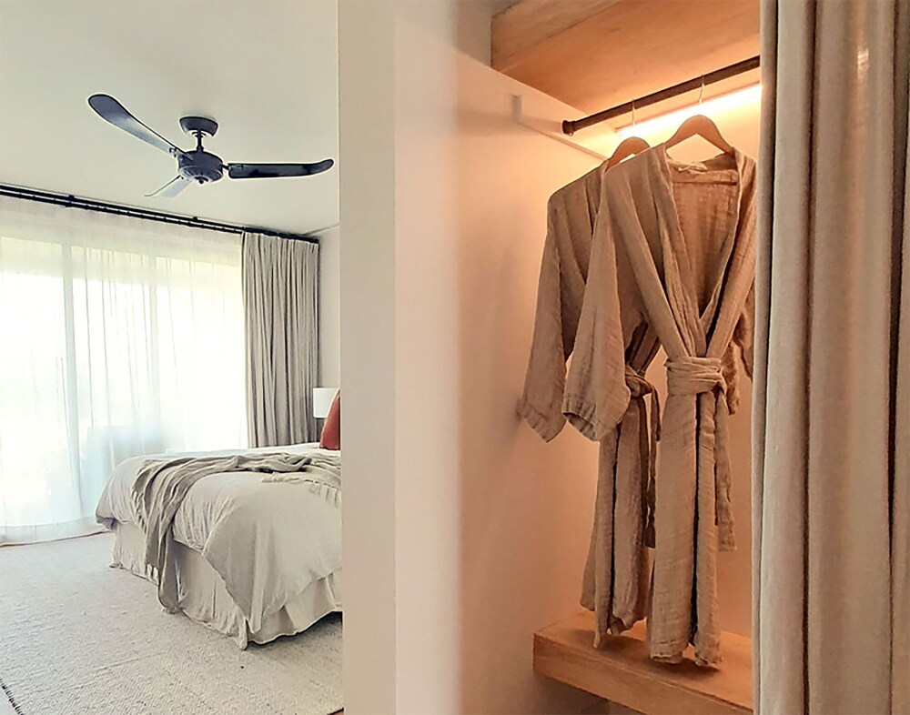 Oaks Ranch and Country Club