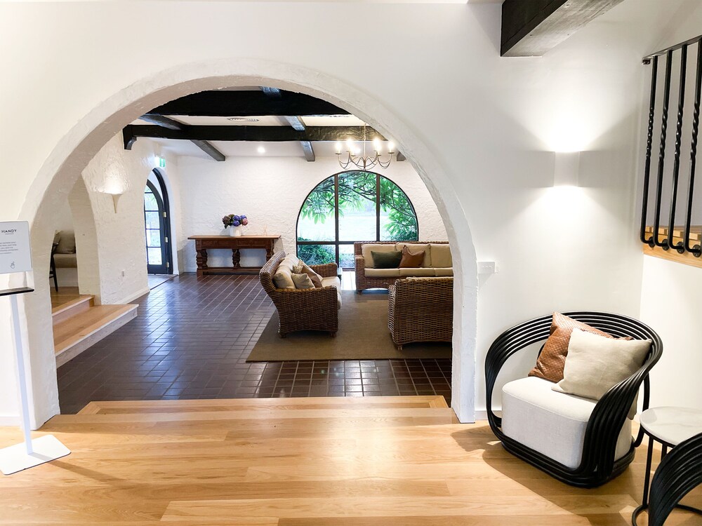 Oaks Ranch and Country Club