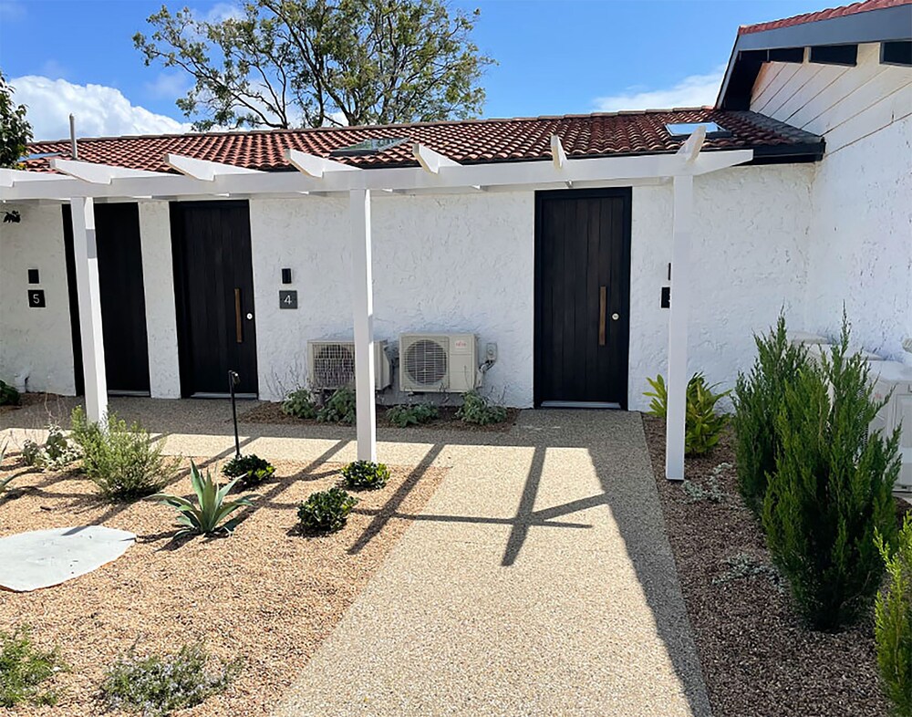 Oaks Ranch and Country Club