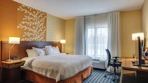In-room safe, desk, iron/ironing board, alarm clocks