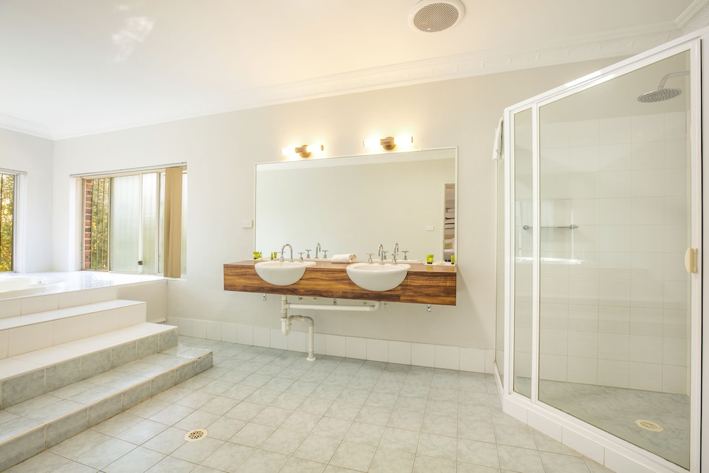 Nightcap at Blue Cattle Dog Hotel