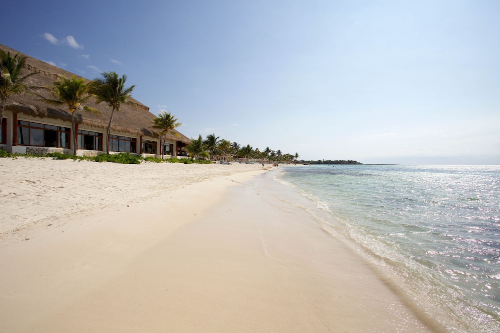 Akumal Bay Beach & Wellness Resort - All Inclusive, Akumal ...