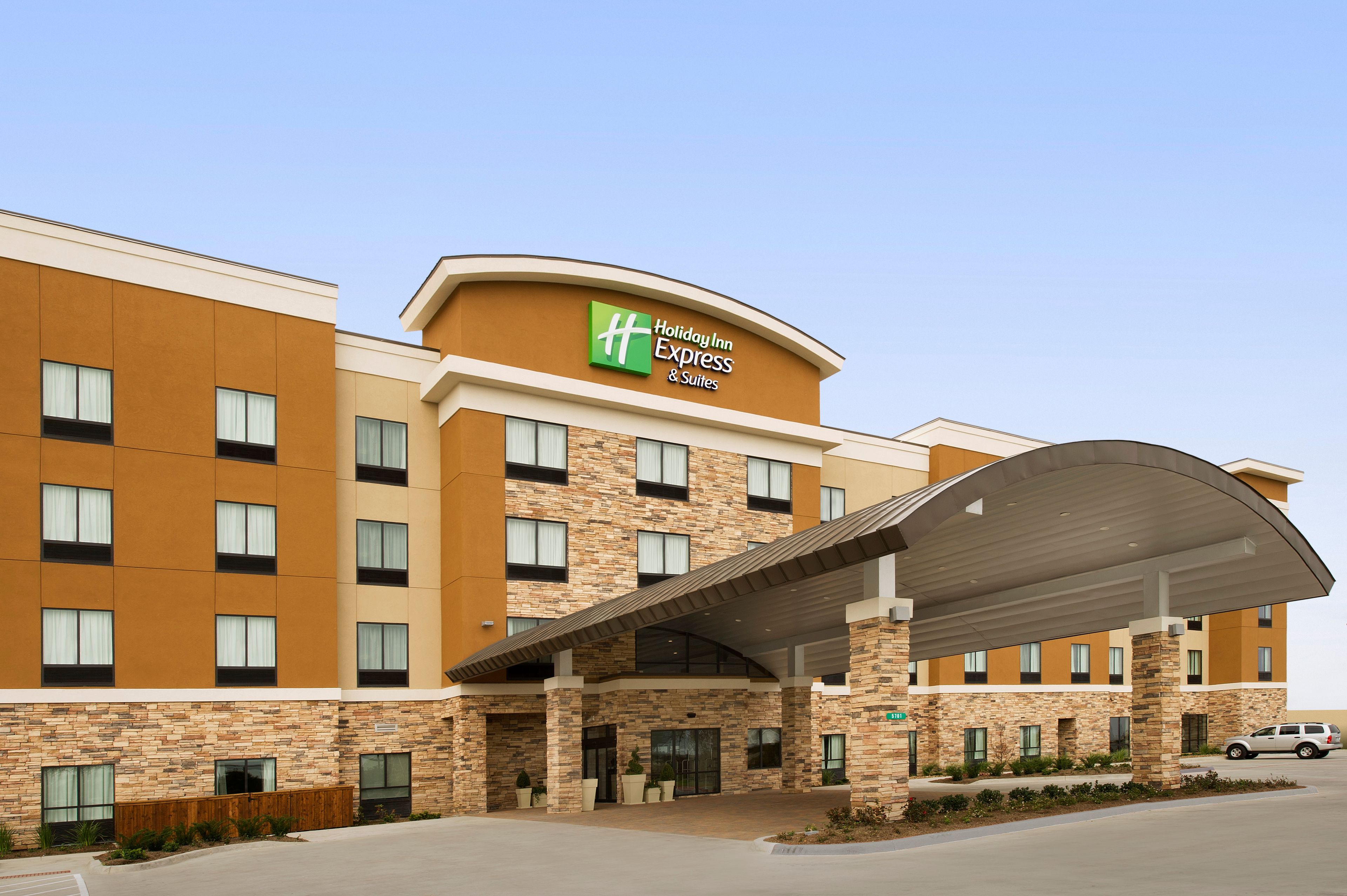 Holiday Inn Express Hotel & Suites Waco South in Waco, United States
