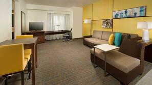 Desk, iron/ironing board, free cribs/infant beds, free WiFi