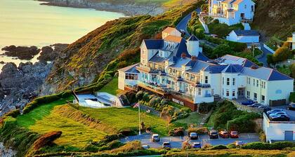 Watersmeet Hotel