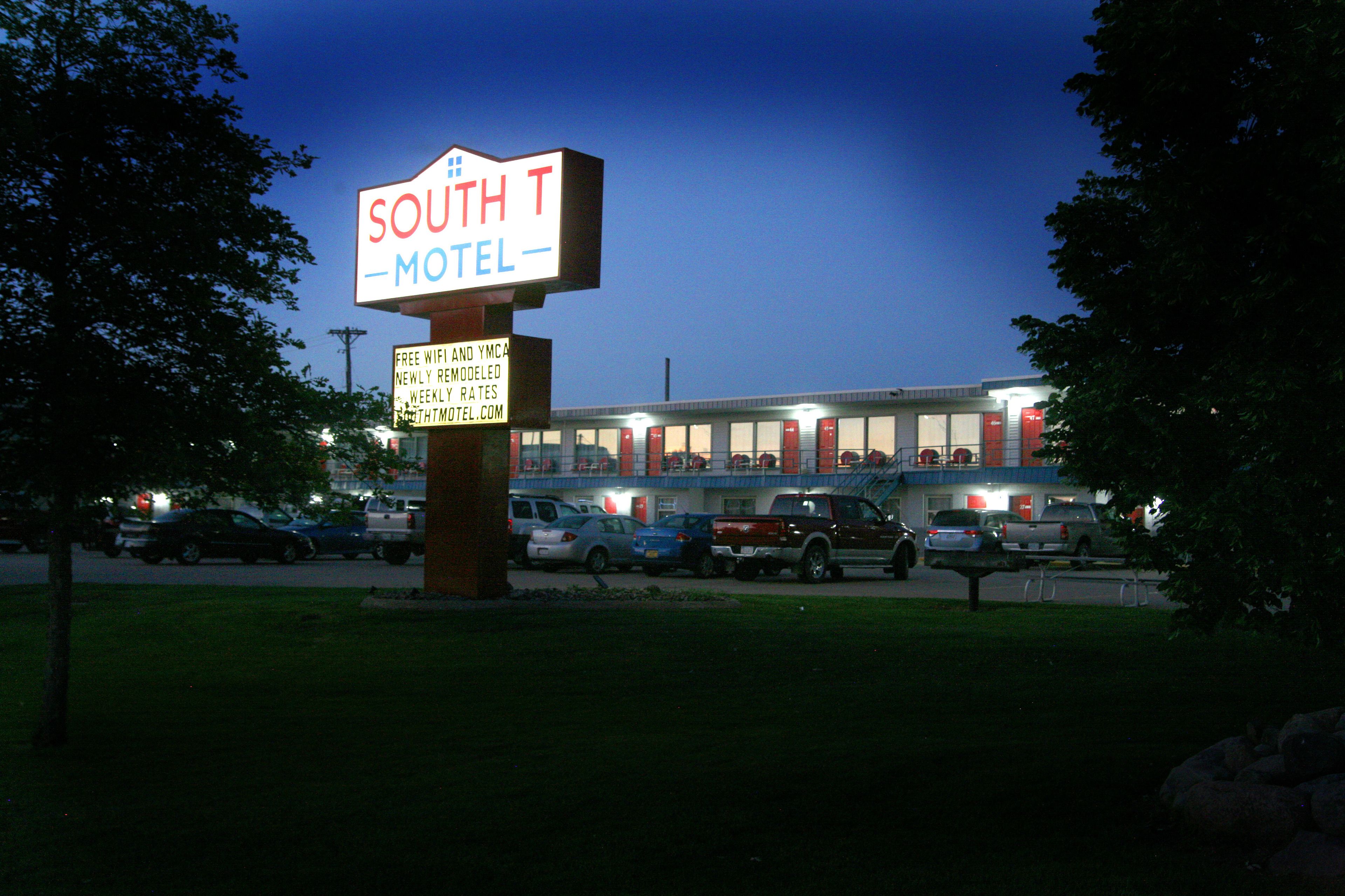 South T Motel in Spencer, United States