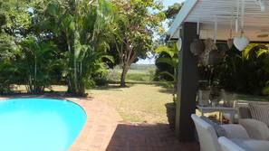 Seasonal outdoor pool, free pool cabanas, pool loungers