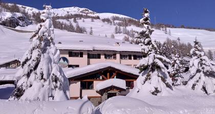 Hotel Banchetta