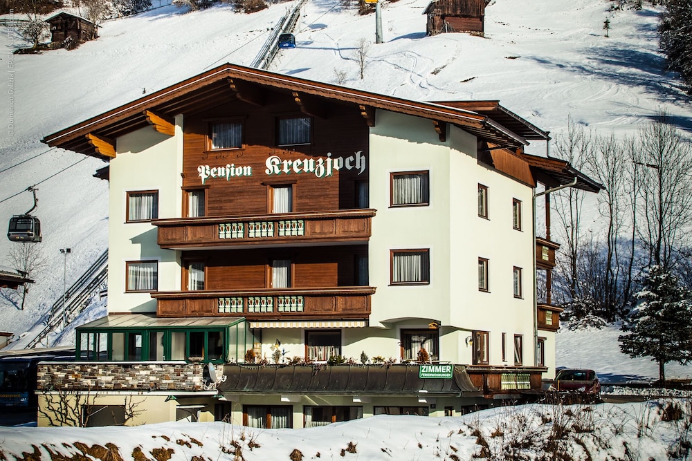 Pension Kreuzjoch in Schwaz, Austria