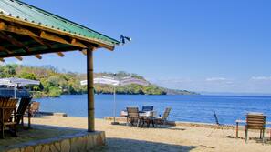 On the beach, beach volleyball, beach bar, rowing