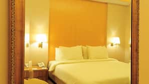 Minibar, in-room safe, iron/ironing board, rollaway beds