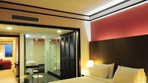 Minibar, in-room safe, iron/ironing board, rollaway beds