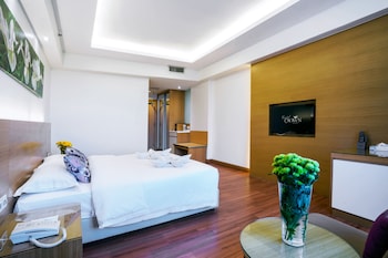Crystal Crown Hotel Petaling Jaya Reviews Photos Rates Ebookers Com