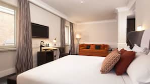 Premium bedding, minibar, in-room safe, desk